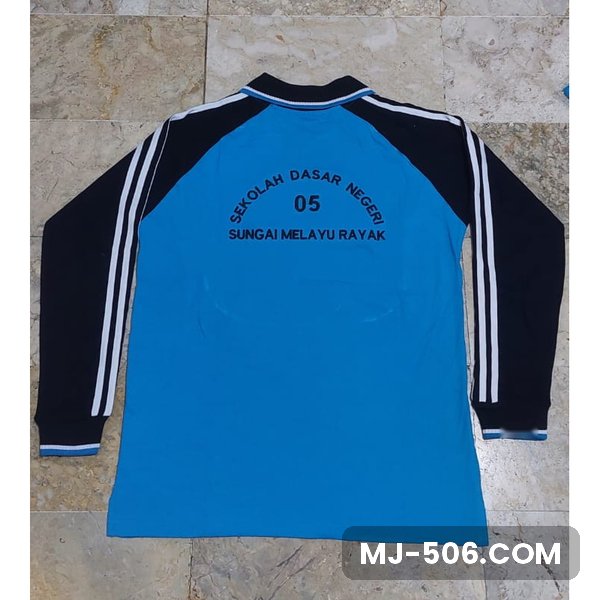 Baju Olahraga SD Negeri 5 Sungai Melayu Rayak Baju Olahraga SD Negeri 5 Sungai Melayu Rayak, kaos olahraga lengan panjang biru kombinasi dongker dengan sablon tulisan Sekolah Dasar Negeri 05 Sungai Melayu Rayak di punggung