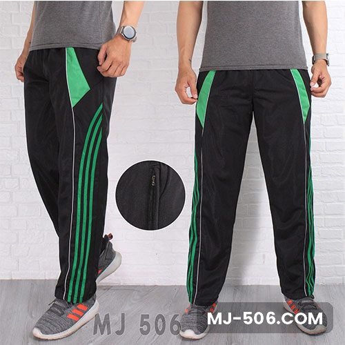 Celana Training Hitam Hijau Celana Training Hitam Hijau bahan diadora, tampak depan dan samping