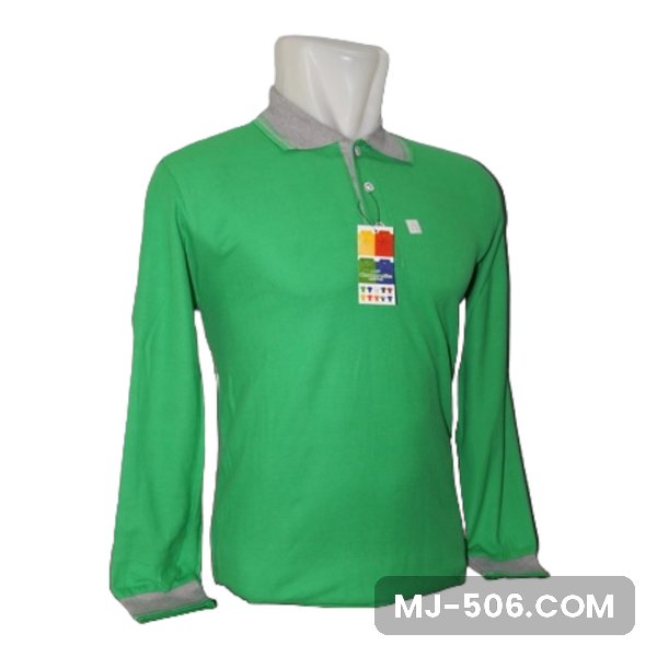 Polo Shirt Lengan Panjang Hijau Fuji Polo Shirt Lengan Panjang Hijau Fuji dipajang di manekin, polo shirt lengan panjang hijau fuji dengan kerah dan manset lengan abu