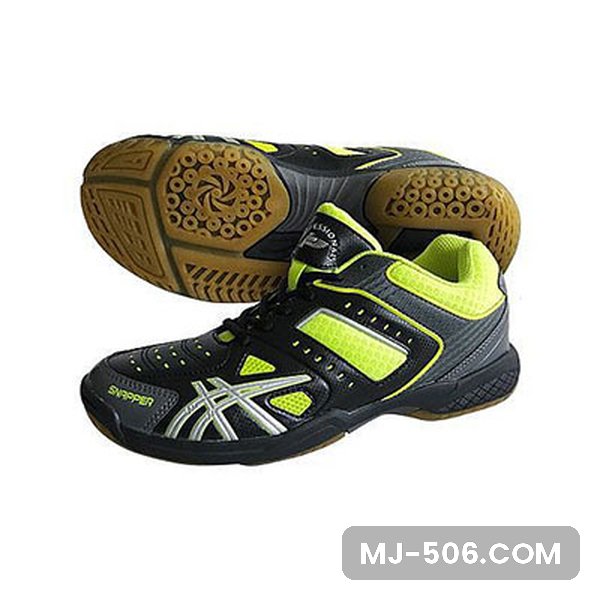 Sepatu Badminton Snapper Black Sepatu Badminton Snapper Black, sepatu badminton Professional model Snapper warna black tampak samping dan sol
