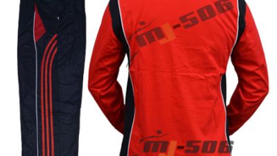 Setelan Kaos Seragam Lengan Panjang Warna Merah