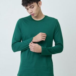 Kaos Polos Pria Lengan Panjang Hijau Botol