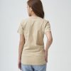 Kaos Polos Wanita Warna Khaki - Gambar 2