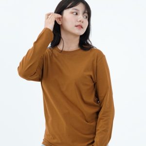 Kaos Polos Wanita Lengan Panjang Warna Caramel