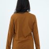 Kaos Polos Wanita Lengan Panjang Warna Caramel - Gambar 3
